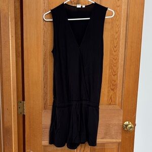 Gap black maternity romper